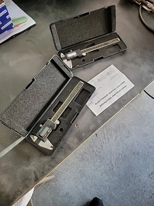 2 Digital Caliper 6 Inch Stainless Steel Caliper Measuring Tool 150mm - Picture 1 of 4