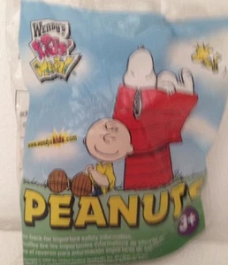 Juguete de peluche Peanuts Charley Brown Wendy's comida para niños 2006 nuevo - Imagen 1 de 3