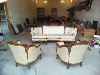 Традиционный салонный набор Kay Chesterfield из 3 предметов - Изображение 1 из 4