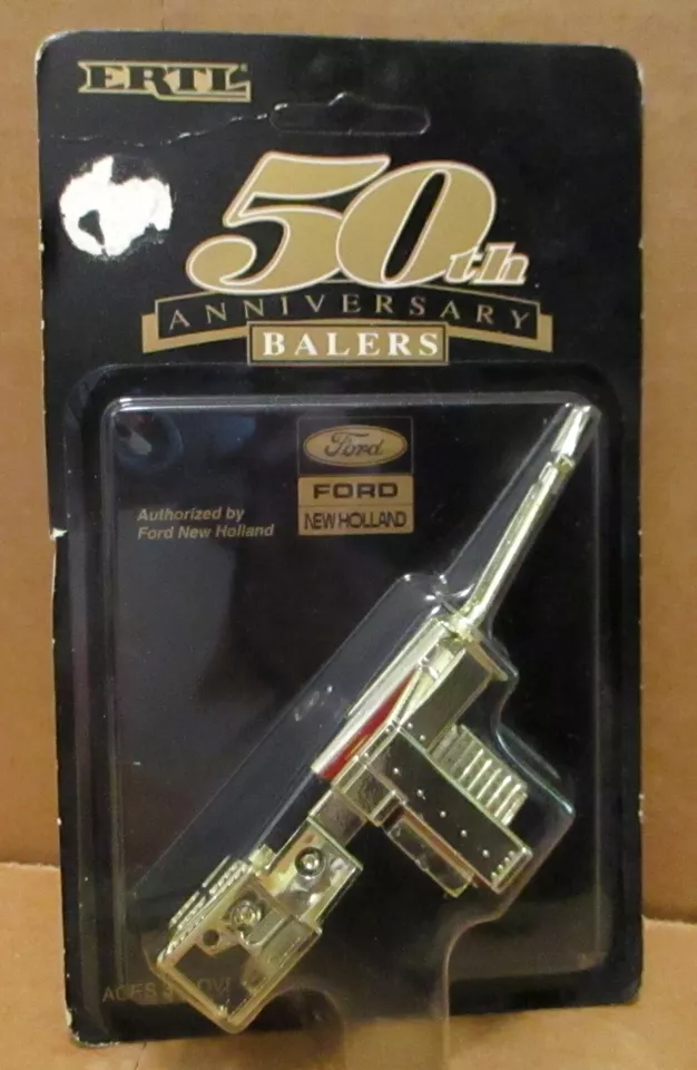 New Holland HAYLINER Square Hay Baler 1/64 Ertl Toy #337 NH 1990 50th Anniv Ford - Image 1 of 4