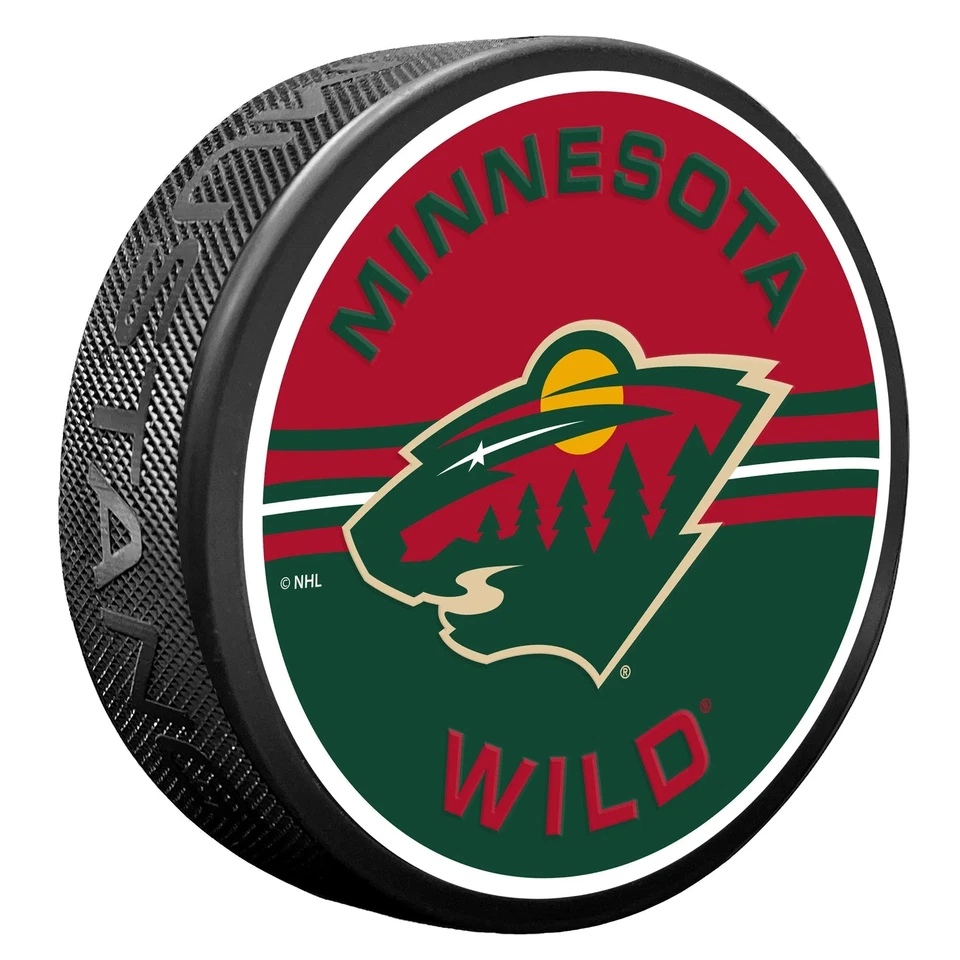 Minnesota Wild Puck - mitad y mitad Foto 1 de 1