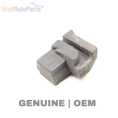 2014-2017 AUDI SQ5 - LEFT HOOD FOAM Sound Absorber 8R0863335A - Image 1 of 4