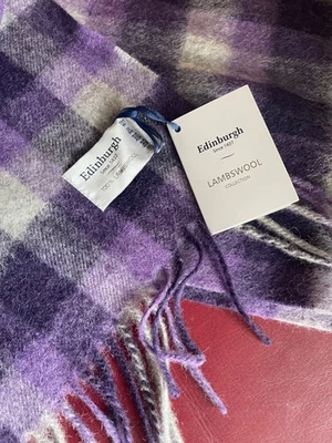 Bufanda clásica de lujo de invierno 100 % lana de cordero púrpura Edimburgo nueva con etiquetas Foto 1 de 2