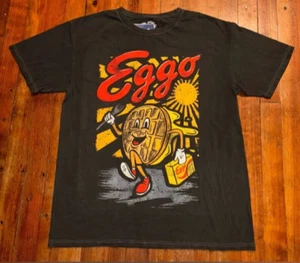 Kellogg's Eggo Breakfast Waffles Too Good To Leggo T-Shirt New - Picture 1 of 1