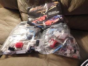 Mega Bloks Hydroplane Building Kit - Picture 1 of 3