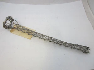 BRYANT CSR125R212 CONDUIT RISER GRIP 2 1/2" CONDUIT 1.25-1.49 KELLEMS 02213017   - Picture 1 of 2