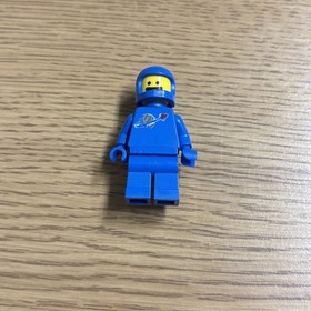 New Authentic Benny Minifigure - Lego Movie Blue Space Man Minifig 70810 70816