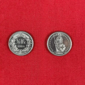 ½ franc suisse pièce de monnaie 1984 helvetia debout - Foto 1 di 4