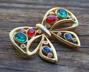 Vintage butterfly brooch, retro jewelry for her, brooch with bright rhinestones - Picture 1 of 6