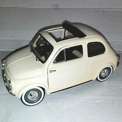 FIAT 500 SOLIDO 1/16 NO BOX 2°SCELTA - Immagine 1 di 4