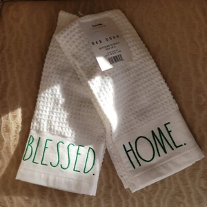 Rae Dunn White Green Kitchen Hand Towels Home Blessed St Patrick's Day Easter - Picture 1 of 4