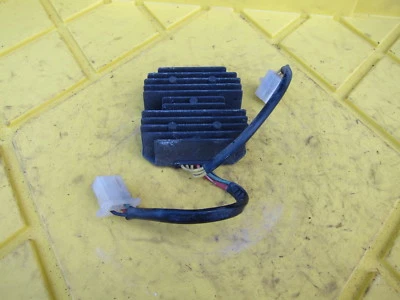 Honda CM400 T 1981 OEM RECTIFICADOR REGULADOR DE VOLTAJE Foto 1 de 4