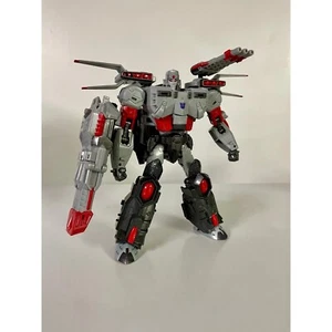 Transformers Generation Selects SUPER MEGATRON - Bild 1 von 4