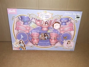2004 Barbie als die Prinzessin & der Bettler Deluxe Teeservice - Bild 1 von 2