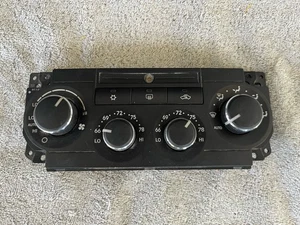 2008-2010 Dodge Charger Chrysler 300 HVAC Climate Control Unit w/ DUAL ZONE - Picture 1 of 2