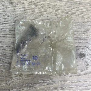 Husqvarna 503218201 Tornillo Silenciador Cabeza Cuadrada Genuino Nos OEM Lote de 3 - Imagen 1 de 3