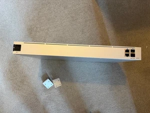Ubiquiti Networks UXG-PRO-EU Next-generation Gateway Pro - Zdjęcie 1 z 3