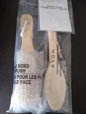 New Avon 3 Pc Foot Care: Double Side Foot Brush, Single Brush, Pair Gel  Cushion - Image 1 of 4