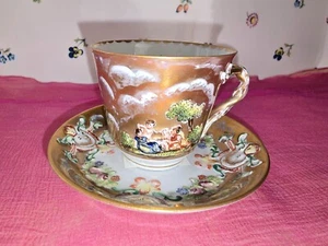 1 alte antike Prunk Moccatasse + Untertasse Krone + N mit Szenen + Golddekor - Bild 1 von 14