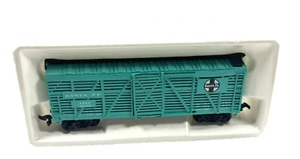 HO Bachmann Santa Fe ATSF 94135 Cattle Car in Original Box - Picture 1 of 4