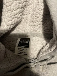 Boys North Face Hoodie - Picture 1 of 3