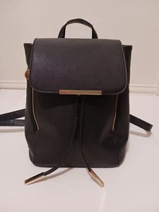 Wink Kangaroo Backpack Handbag Purse Black Drawstring New - Picture 1 of 4