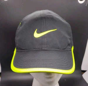Nike Court Aerobill Featherlight Tennis Cap Black/Volt 679421-015 - Picture 1 of 12