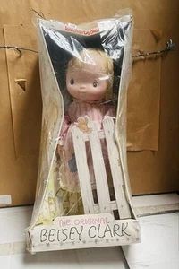 "Muñeca Knickerbocker Betsey Clark 13"" en caja vintage 1975" - Imagen 1 de 4