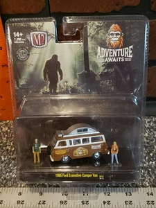 M2 Machines Squatch Adventure Awaits 1965 Ford Econoline Camper Van Diorama R13 - Picture 1 of 7