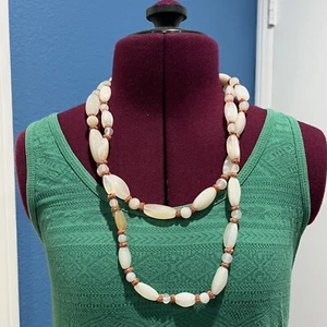 Vintage Long Strand Chunky White Agate Hand Knotted Necklace Orange Accents - Picture 1 of 15