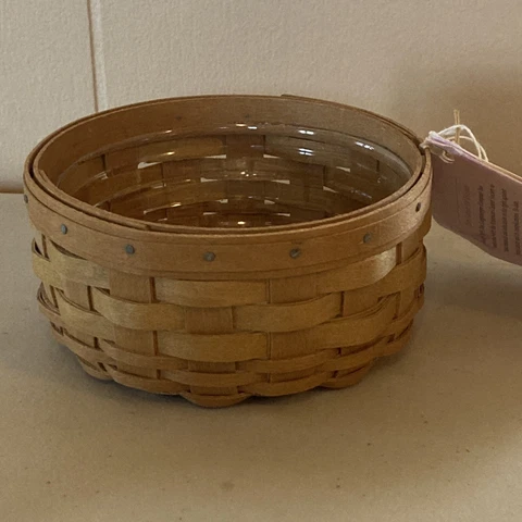 Longaberger Horizon of Hope Basket 2010 with clear plastic liner Cover