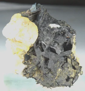 162 KARAT SELTENES MINERAL AUS SAPARA PAKISTAN, (D-38), - Bild 1 von 10