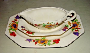 Myott Son & Co Art Deco England Gravy Boat and Plater Floral Pattern - Picture 1 of 11