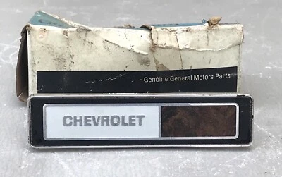 1973 Chevelle SS NOS CHEVROLET Woodgrain Dash Emblema Malibu 454 350 73 Novo - Imagem 1 de 4