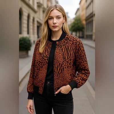 Chaqueta Bomber Neiman Marcus 100% Seda Estampado Animal Talla Pequeña De Colección Lujo Foto 1 de 4