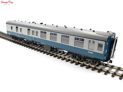 Dapol BR Mk1 BSK W34153 Blue/Grey O Gauge - Image 1 of 3