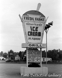 Freda Farms Ice Cream Sign, Berlin, Connecticut - 1939 - Historic Photo Print - Picture 1 of 1