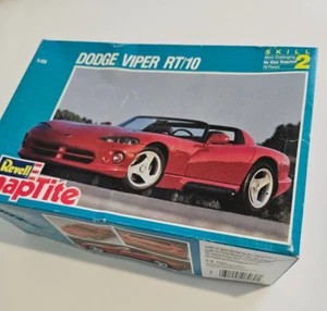 Dodge Viper RT10 Revell Orig. release 1:25 car model kit. New open box - Picture 1 of 4