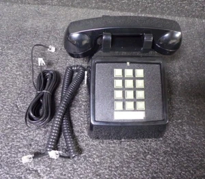 Standard Desk Phone, Black, 3CZG6 (M) - Picture 1 of 1