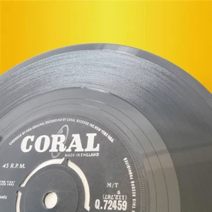 Buddy Holly - Brown Eyed Handsome Man 7" Vinyl 1963 Coral Q72459 EX - Picture 1 of 7
