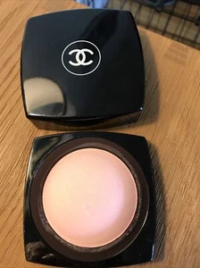 CHANEL Poudre Douce Luxury Powder in Rose Tendre Pink Face Powder - Picture 1 of 6