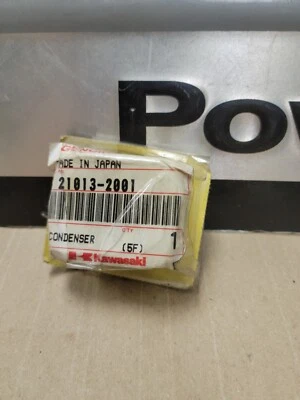 21023-2001 НОВЫЙ КОНДЕНСАТОР KAWASAKI OEM БЕСПЛАТНАЯ ДОСТАВКА! - Изображение 1 из 3