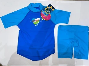 Zoggs Boys Blue Logo UV Sun Protection Suit Set Age 5-6 Top Long Shorts Trunks - Picture 1 of 4