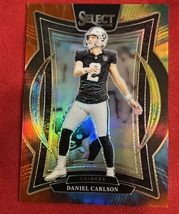 2024 Panini Select - Concourse Daniel Carlson #43 Tie-Dye Prizm /25 - Picture 1 of 7