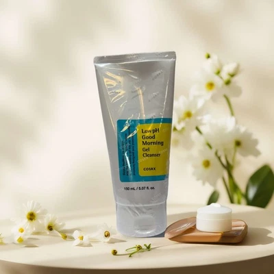 Equilibrante y refrescante | Limpiador en gel Good Morning de pH bajo, por COSRX - 5,1 fl oz Foto 1 de 2