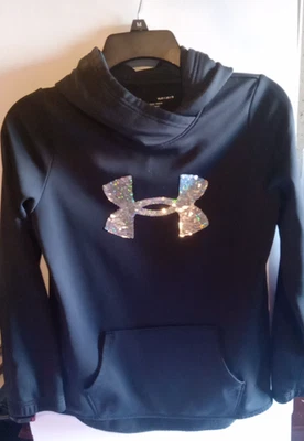 Sudadera con capucha Under Armour negra de lentejuelas Foto 1 de 4