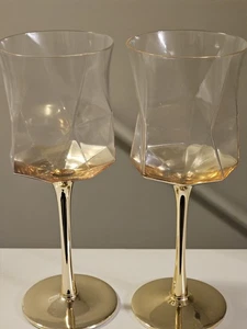 Rachel Zoe Set of 2 Wine Glasses Gold Hexagon Gold Geometric NIB - Picture 1 of 5