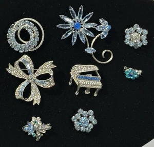 Lote de 8 Broches Prendedor Vintage Azul Estrás Redondos Flor Marquesa Tono Plata - Imagen 1 de 24