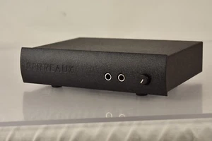 Perreaux SXH1 Audiophiler Kopfhörerverstärker - Bild 1 von 7