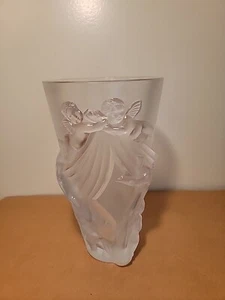 Lalique Frosted and Polished 'Angelots' Vase - Picture 1 of 18